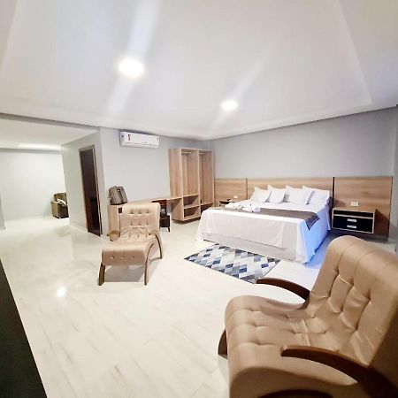 Royal Hotel Tailandia Kültér fotó